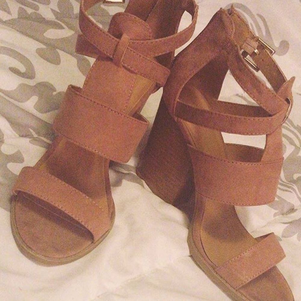 Heeled sandals